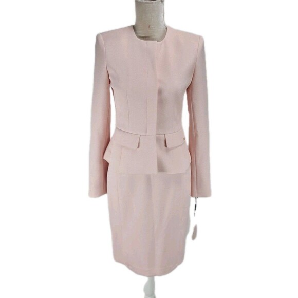 Calvin Klein Women Sz 2 Career Skirt Suit Light Pink Little Stretch Fabric 115A - Picture 1 of 9